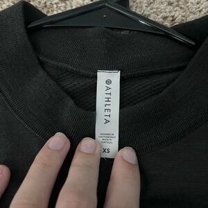 long sleeve athleta top!